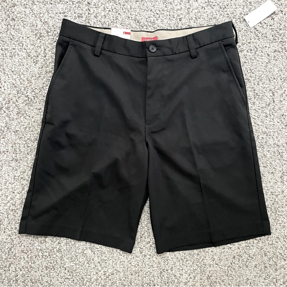 Mens IZOD Moisture Wicking Black Shorts | Size 33
